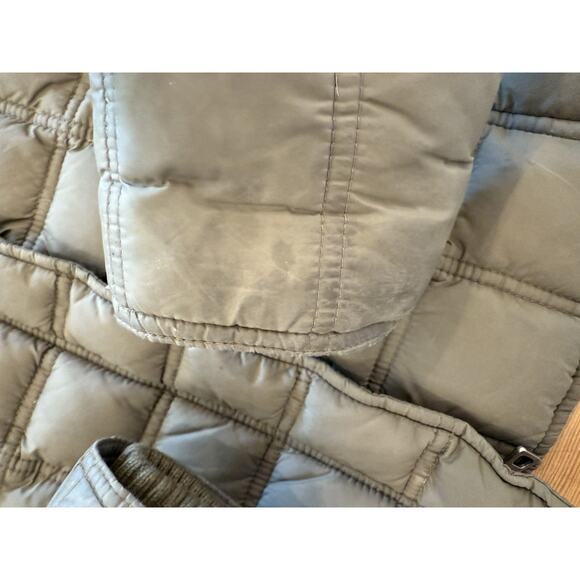 abercrombie and fitch A&F down puffer full zip jacket womens Medium - Picture 4 of 8